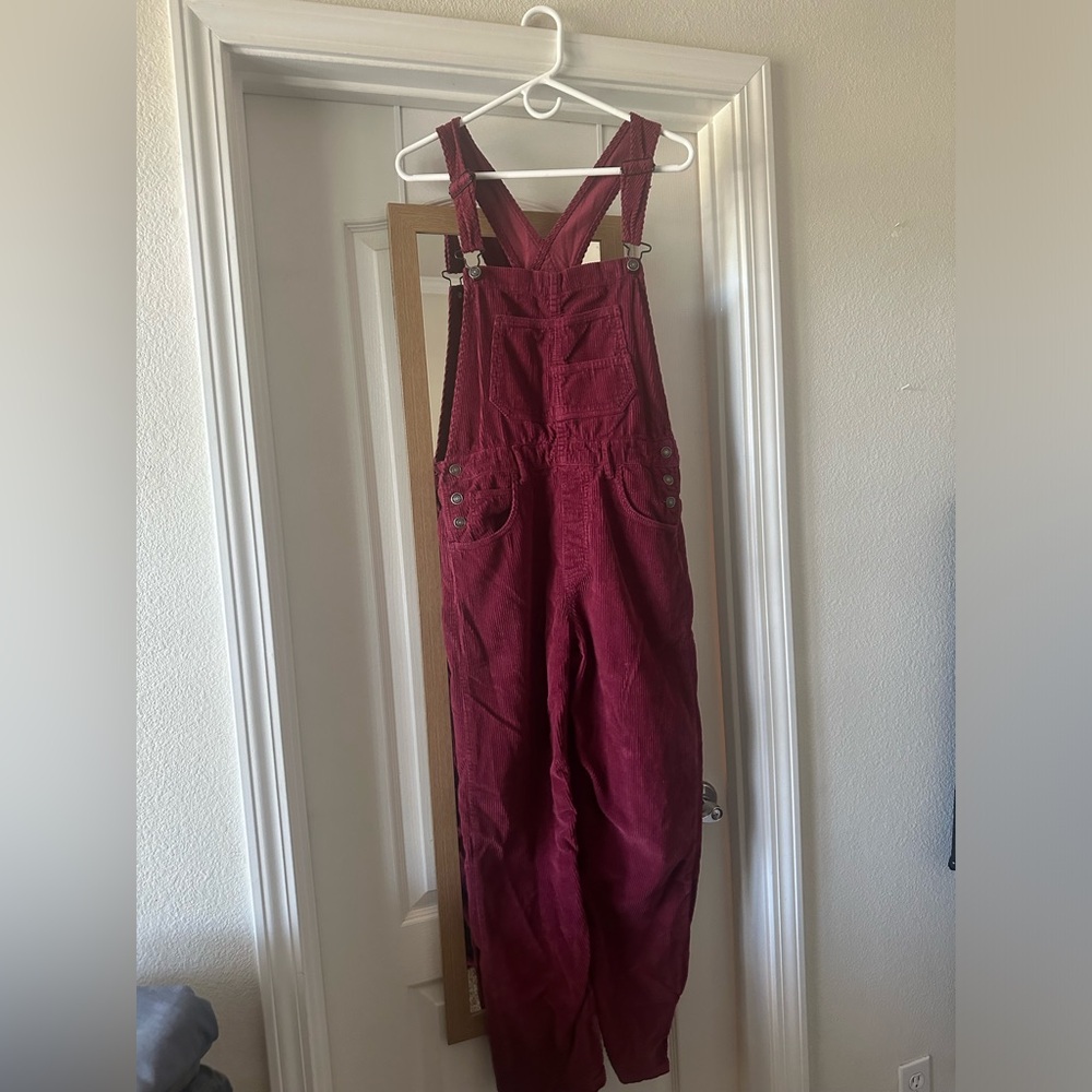 Size Small Free People overalls, like new!